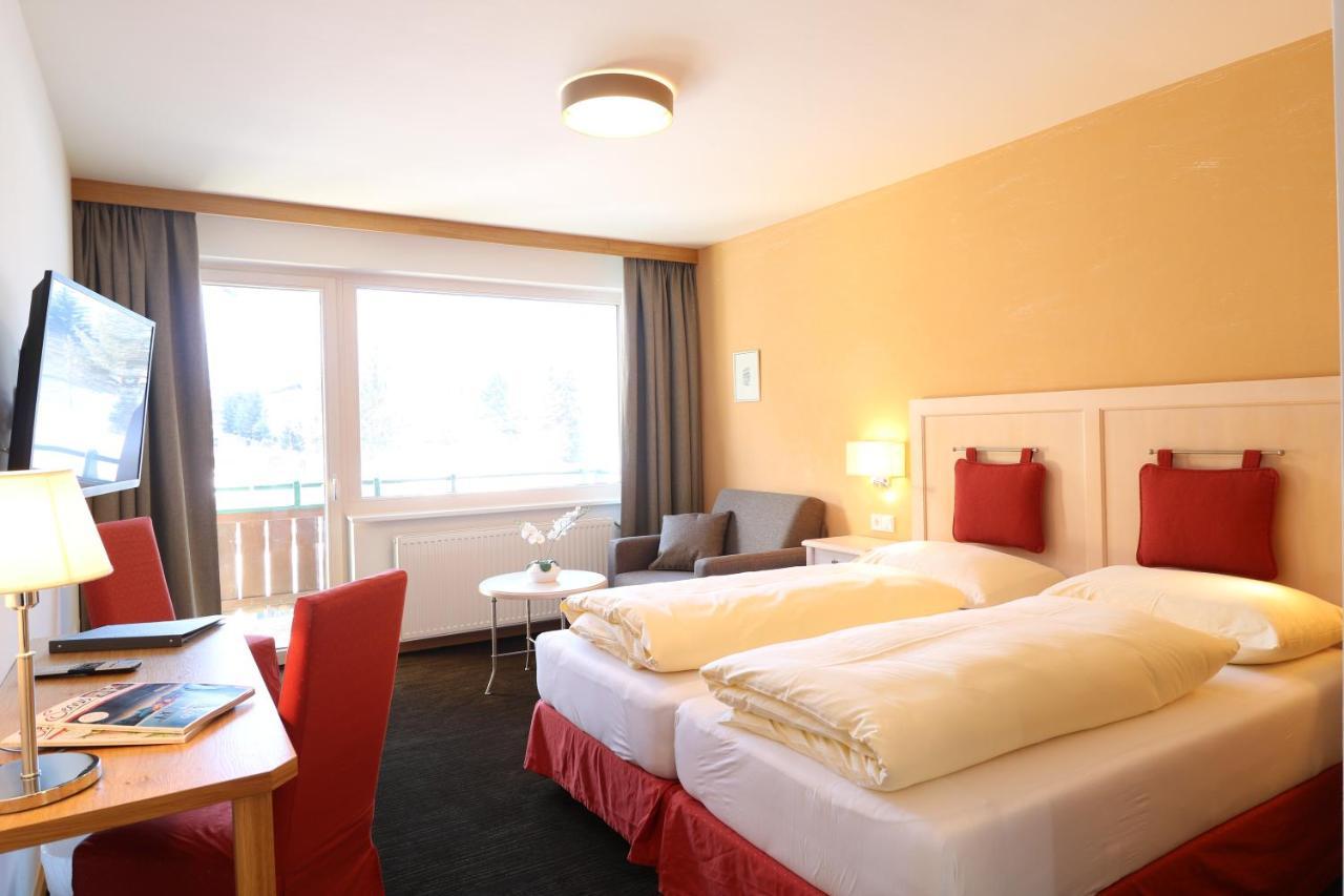 Hotel Braeu Рауріс Екстер'єр фото